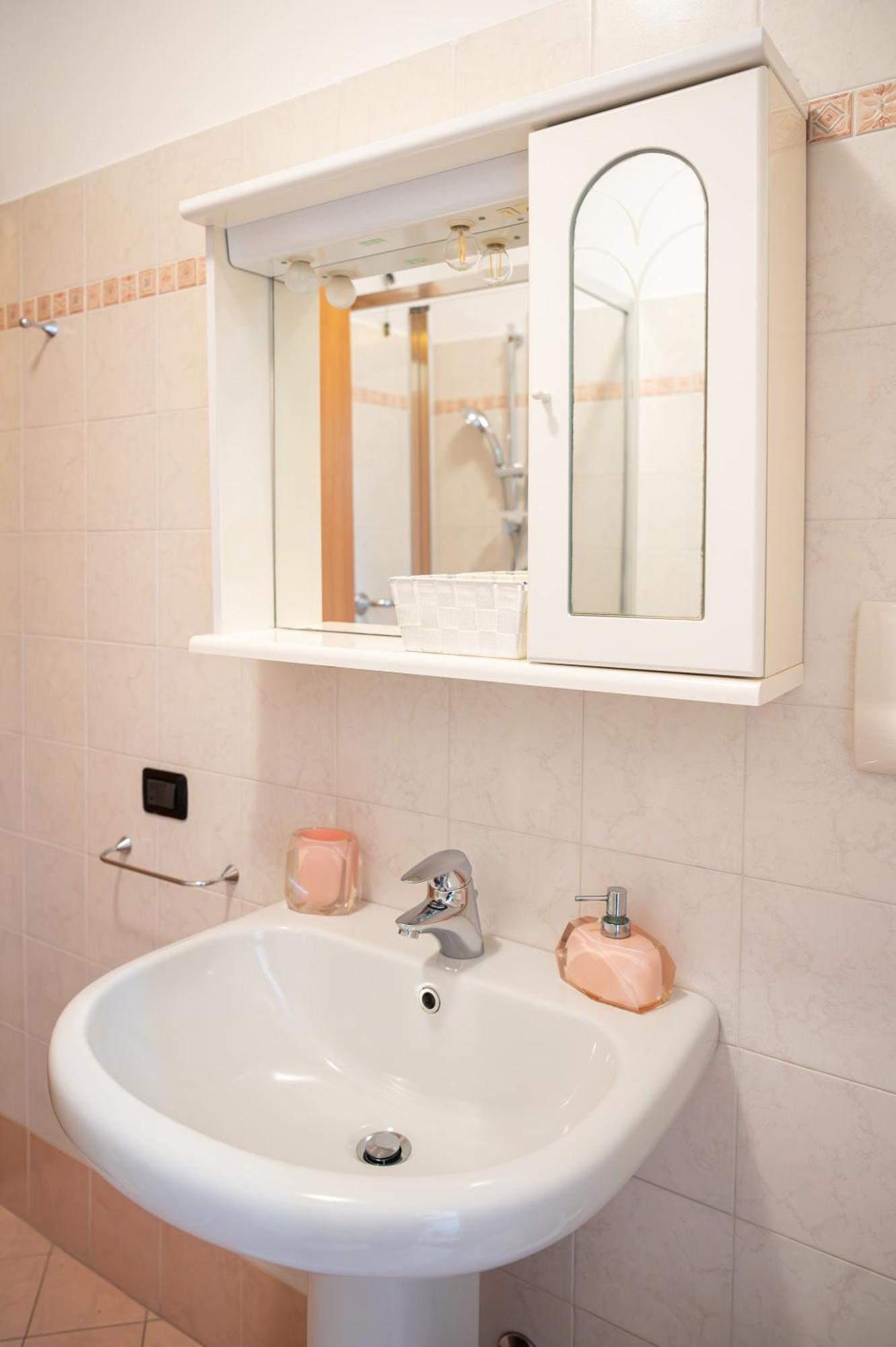 סן פלגרינו טרמה Elegante & Centrale Relax A 2 Min Dalle Qc Terme מראה חיצוני תמונה